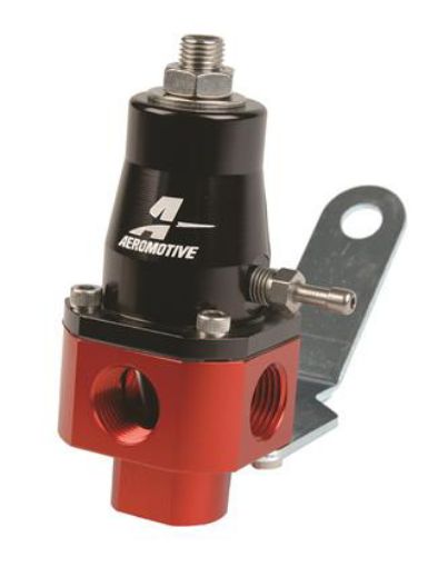 Kuva: Aeromotive Universal Bypass Regulator