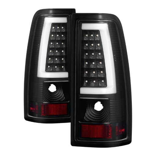 Kuva: xTune Chevy Silverado 150025003500 99 - 02 Version 3 Tail Lights Black ALT - ON - CS99V3 - LBLED - BK