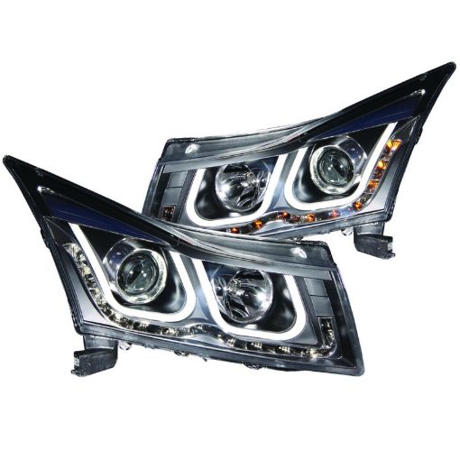 Kuva: ANZO 2011 - 2015 Chevrolet Cruze Projector Headlights w U - Bar Black