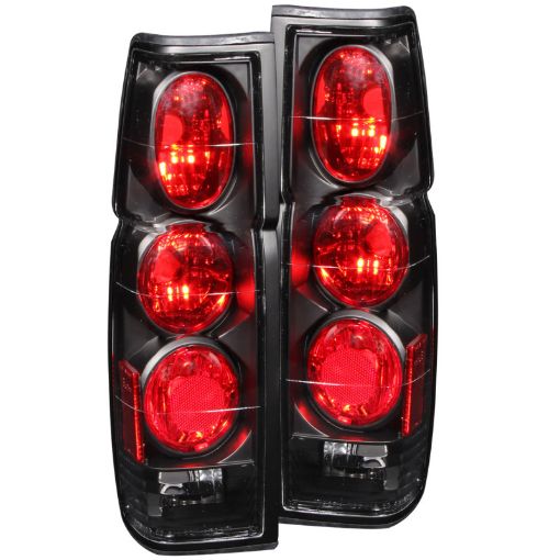 Kuva: ANZO 1986 - 1997 Nissan Hardbody Taillights Black