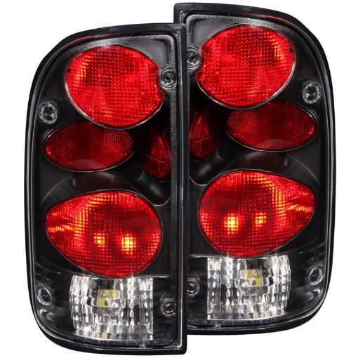 Kuva: ANZO 1995 - 2000 Toyota Tacoma Taillights Black