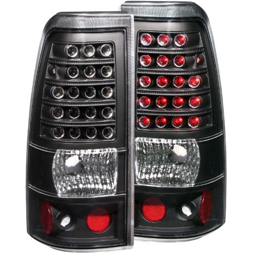 Kuva: ANZO 2003 - 2006 Chevrolet Silverado 1500 LED Taillights Black