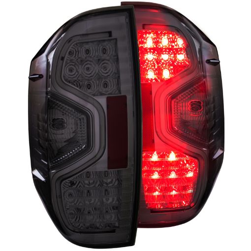 Kuva: ANZO 2014 - 2015 Toyota Tundra LED Taillights Smoke