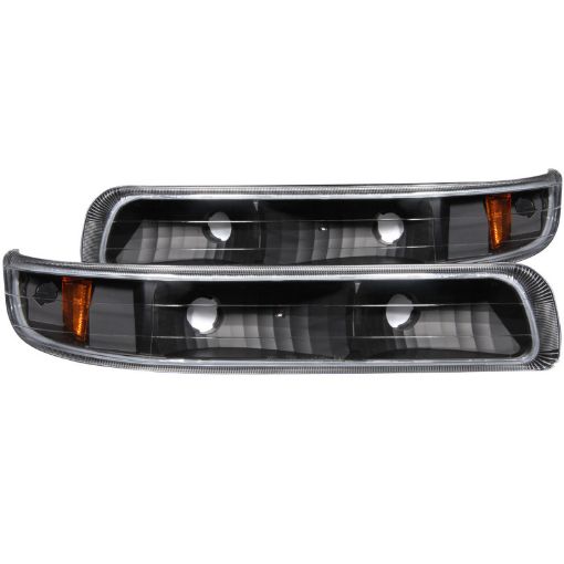 Kuva: ANZO 1999 - 2002 Chevrolet Silverado 1500 Euro Parking Lights Black w Amber Reflector