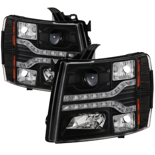 Kuva: Spyder Chevy Silverado 1500 07 - 13 V2 Projector Headlights - LED DRL - Black PRO - YD - CS07V2 - DRL - BK