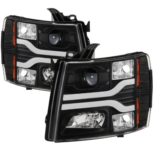 Kuva: Spyder Chevy Silverado 1500 07 - 13 Version 3 Projector Headlights - Black PRO - YD - CS07V3 - LBDRL - BK