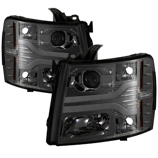 Kuva: Spyder Chevy Silverado 1500 07 - 13 Version 3 Projector Headlights - Smoke PRO - YD - CS07V3 - LBDRL - SM