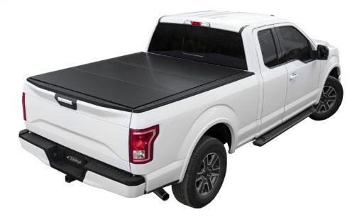 Kuva: Access LOMAX Tri - Fold Cover 04 - 19 Ford F - 150 - 6ft 6in Standard Bed