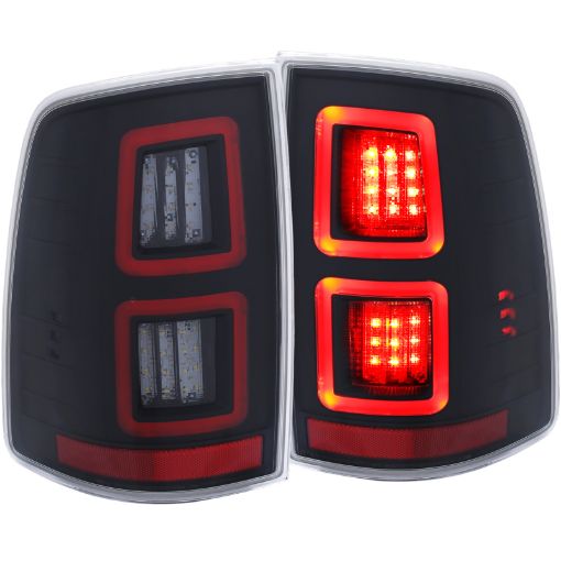 Kuva: ANZO LED Black 13 - 17 Dodge Ram 150025003500 LED Taillights Black