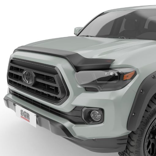 Kuva: EGR 16 - 17 Toyota Tacoma Superguard Hood Shield - Matte (305085)