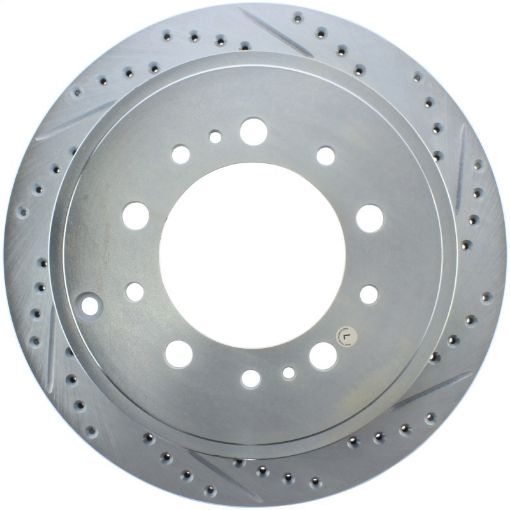 Kuva: StopTech Select Sport 13 - 17 Toyota Land Cruiser Sport Drilled Slotted Rear Driver - Side Brake Rotor