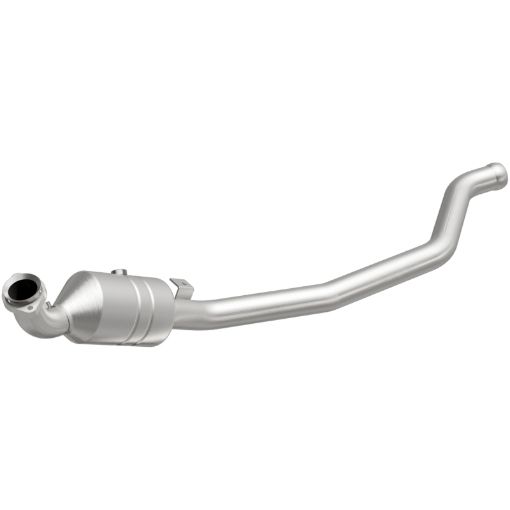 Kuva: Magnaflow Conv DF 2006 - 2011 R350 3.5 L Underbody