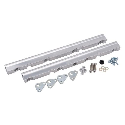 Kuva: Edelbrock 1986 - 95 5 0L Ford Mustang Fuel Rail Kit