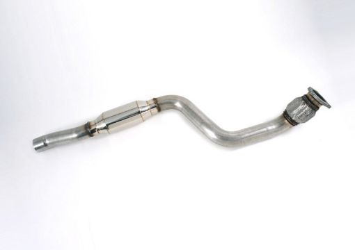 Kuva: AWE Tuning Audi B8 2.0T Resonated Performance Downpipe for A4 A5