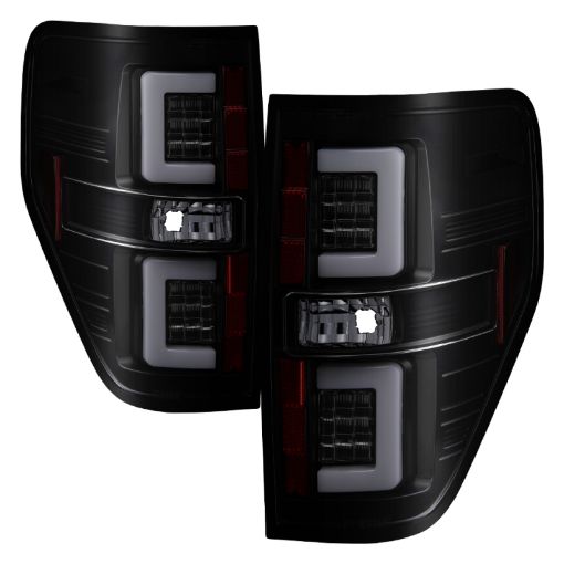 Kuva: Spyder 09 - 14 Ford F150 V2 Light Bar LED Tail Lights - Blk Smoke (ALT - YD - FF15009V2 - LBLED - BSM)