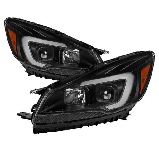 Kuva: xTune 13 - 16 Ford Escape LED Light Bar Halogen Projector Headlights - Black (PRO - JH - FESCA13 - LB - BK)